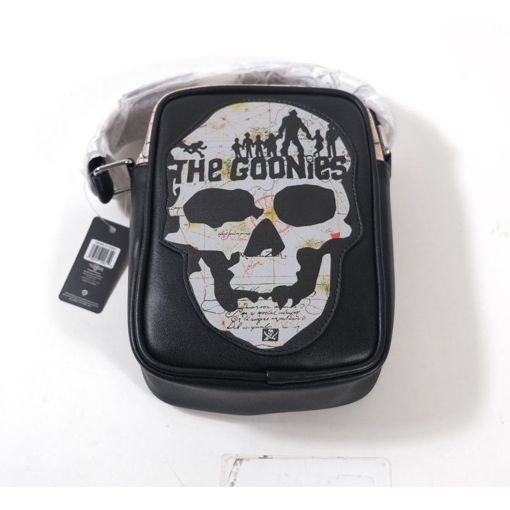 Buckle-Down Crossbody Bag Black The Goonies Skull Map Graphic WWMN-51-GONS